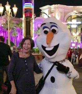 Aunty and Olaf in Vegas